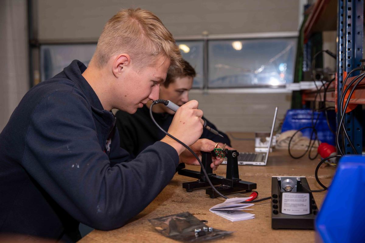 Opleiding: Vredo Dodewaard B.V.